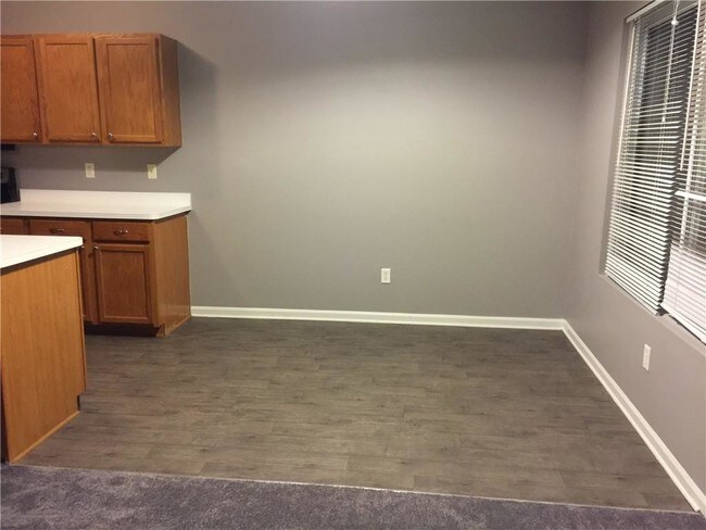 Building Photo - 36273 Dominion Cir