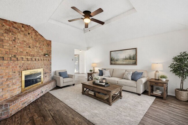 Foto del edificio - Charming 3-bedroom, 2-bathroom home in Glenn Heights, TX