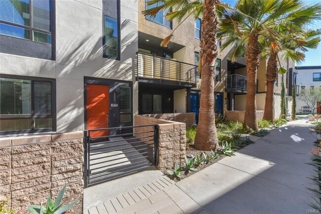 Building Photo - 2870 North Glassell Street, Orange, CA 928...