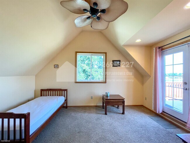 Building Photo - 4 br, 1.5 bath House - 1729 S 35th St -