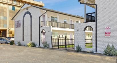 Building Photo - 3123 S University Dr