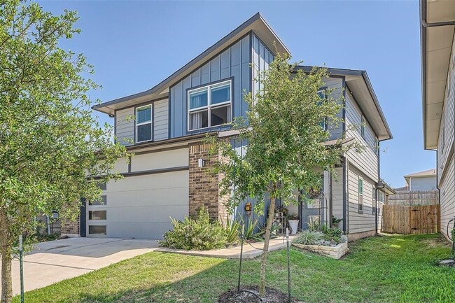 Building Photo - 8005 Linnie Ln