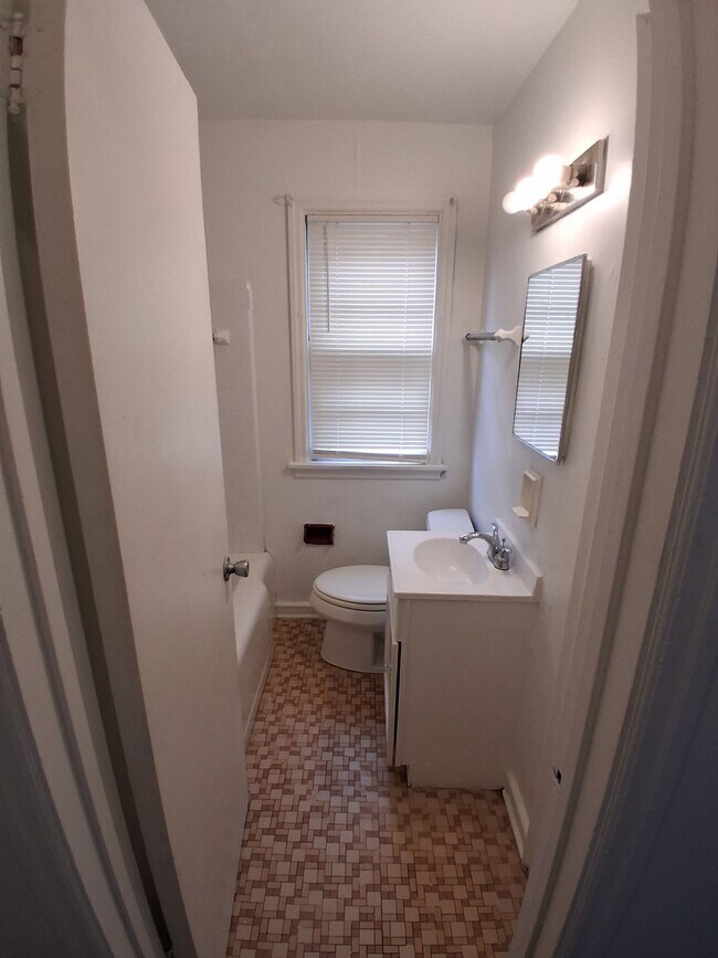 Foto del edificio - 2605 W Victory Ln