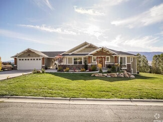 Building Photo - 5763 E Elkhorn Dr
