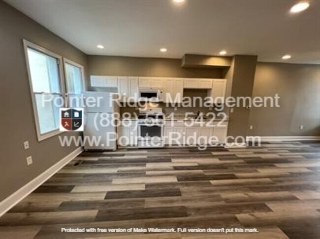 Foto del edificio - 4106 Fairview Ave