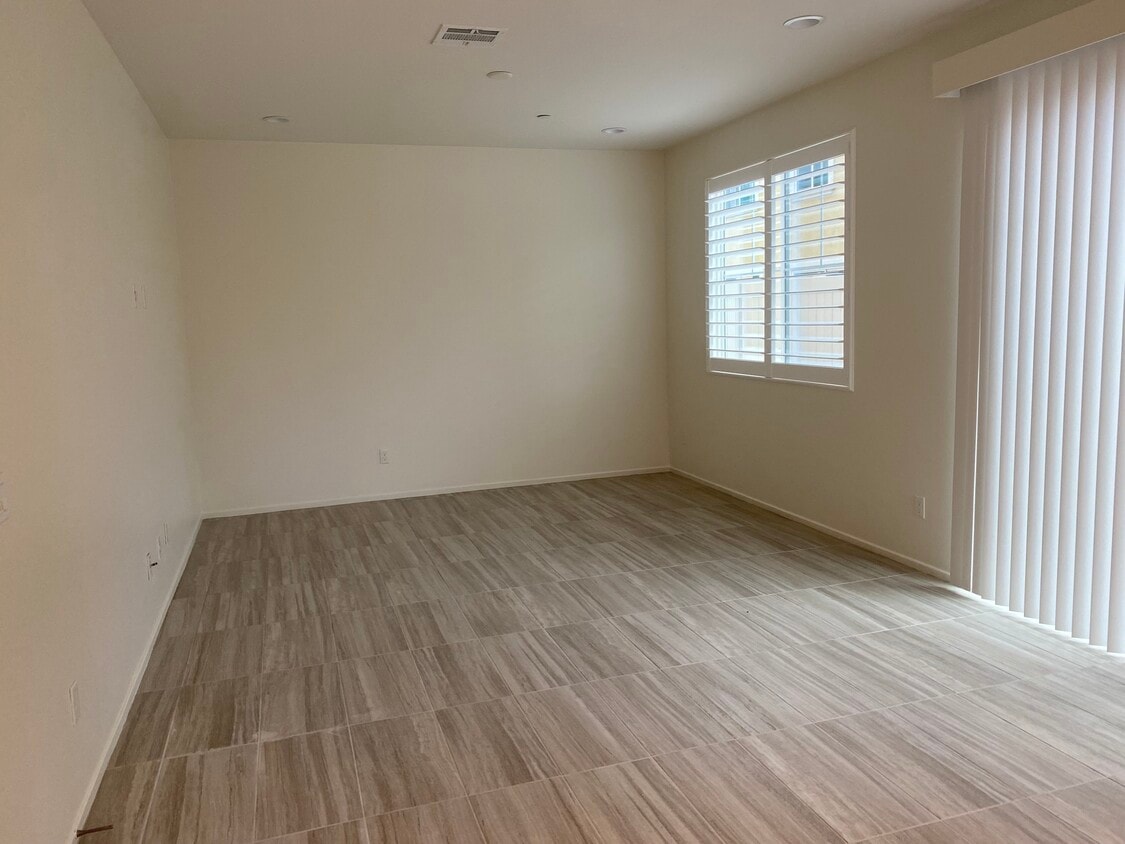 1997 Pump House Ln, Santa Paula, CA 93060 Townhome Rentals in Santa