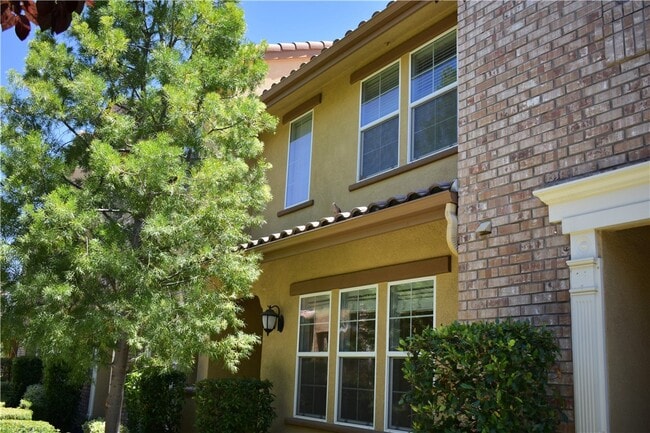 Building Photo - 28492 Herrera St