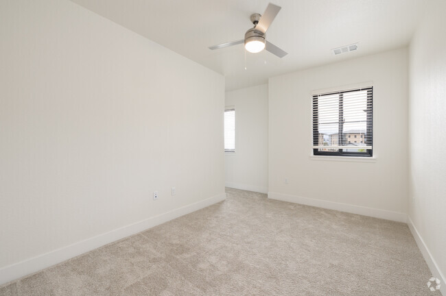 3HAB, 2BA - 1525pie² - Solace at Cimarron Hills Apartments