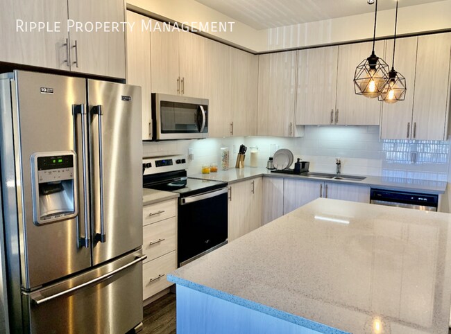 Photo du bâtiment - GREAT 2 BEDS/ 2 BATHS APARTMENT IN THE COM...