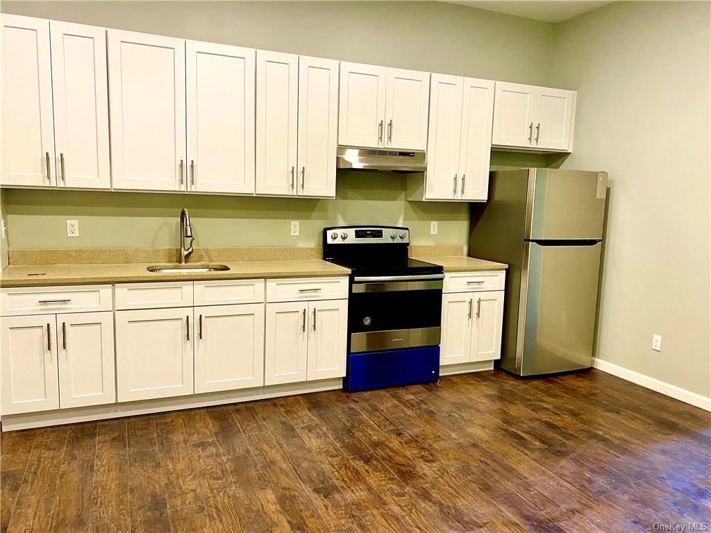 61 North St Unit 2A, Middletown, NY 10940 Room for Rent in Middletown