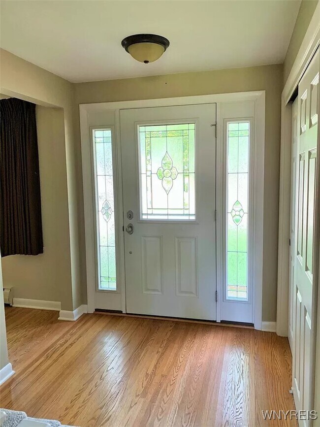 Foto del edificio - 123 Ava Ln