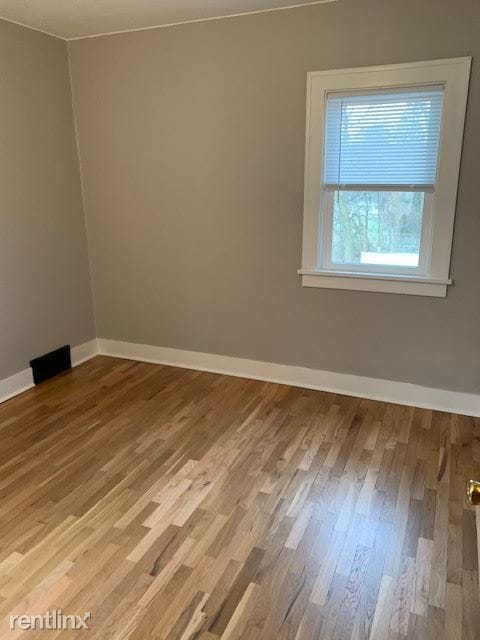 Building Photo - 2 br, 1 bath Duplex - 2201 W Main St Apart...