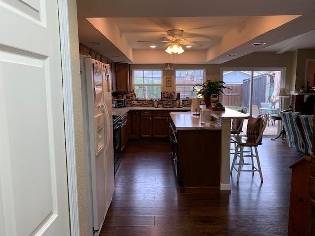 Foto del edificio - 4816 Roberts Dr