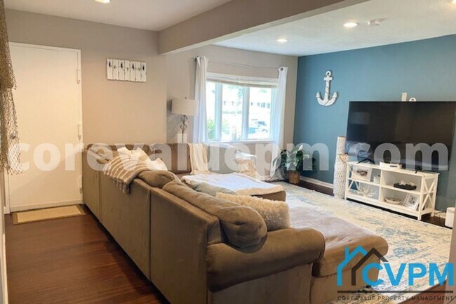 Foto del edificio - 16200 Alderwood Ln