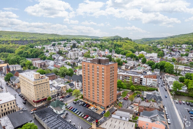 Aerial Photo - Tamaqua High Rise