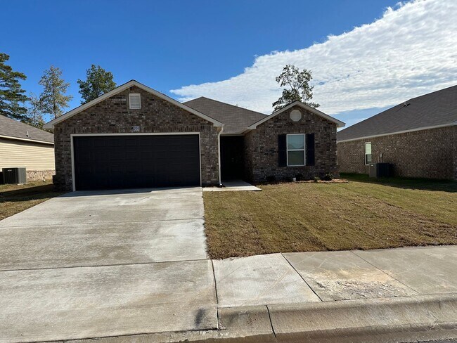 Building Photo - Your Next Home Awaits – 3BR/2BA in Maumelle (Now Preleasing)