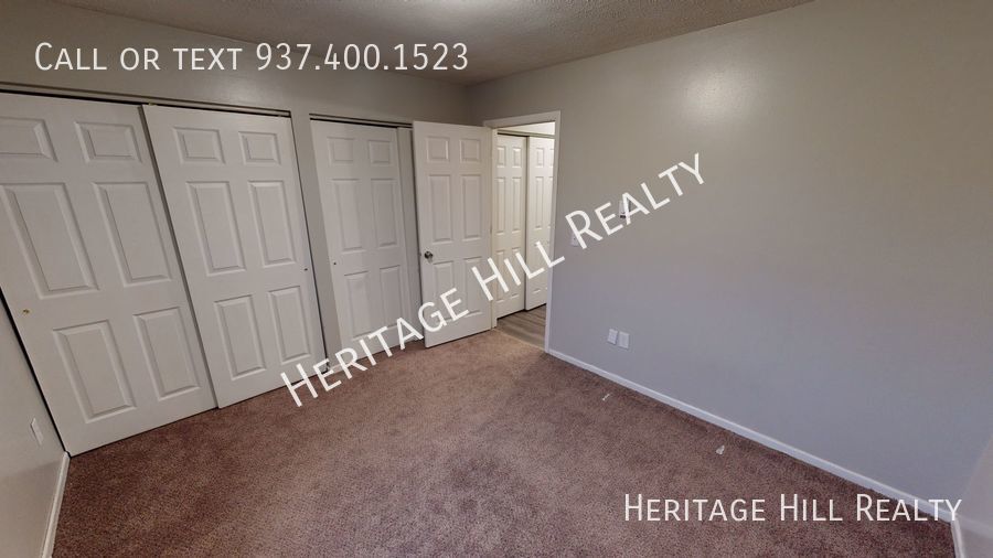 Primary Photo - Renovated 2 Bedroom, 1 Bath Ranch Apartmen...