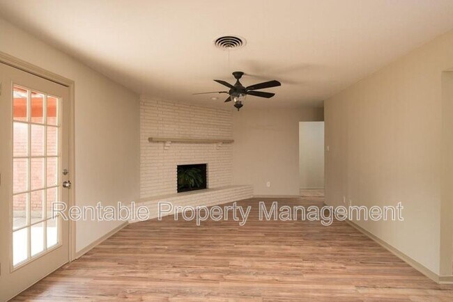 Building Photo - 5209 Rector Ave