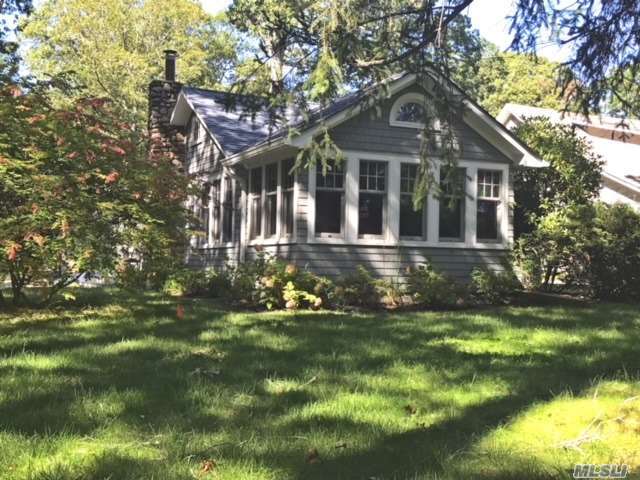 Primary Photo - 7025 Peconic Bay Blvd