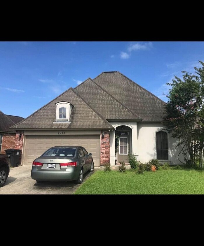 9054 Eastbank Ave, Baton Rouge, LA 70810 House Rental in Baton Rouge