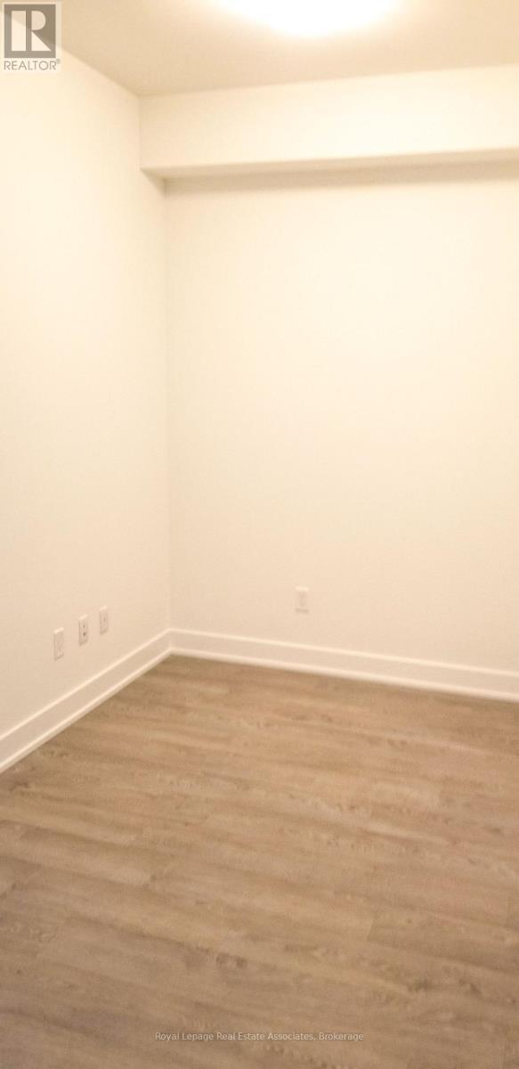 Photo du bâtiment - 9 Mabelle Ave