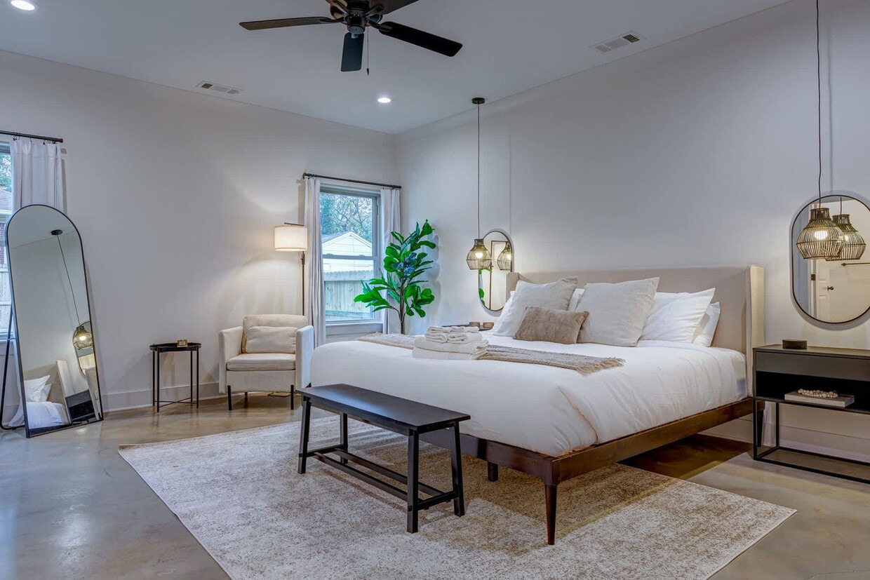 Foto principal - 668 Hawthorne St