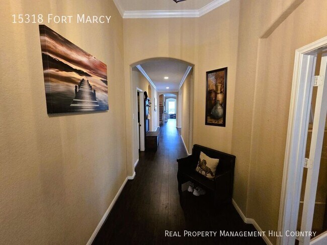 Foto del edificio - 15318 Fort Marcy