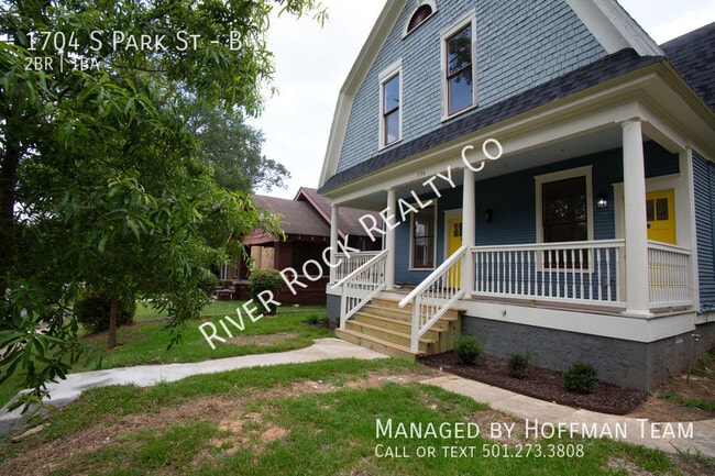 Building Photo - 1704 S Park St