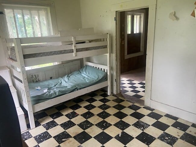 Building Photo - Now Available!  - $490 Month / $700 Down