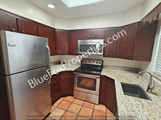 Foto del edificio - 2340 N Hampton St