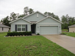 Building Photo - 216 Hickory Crse