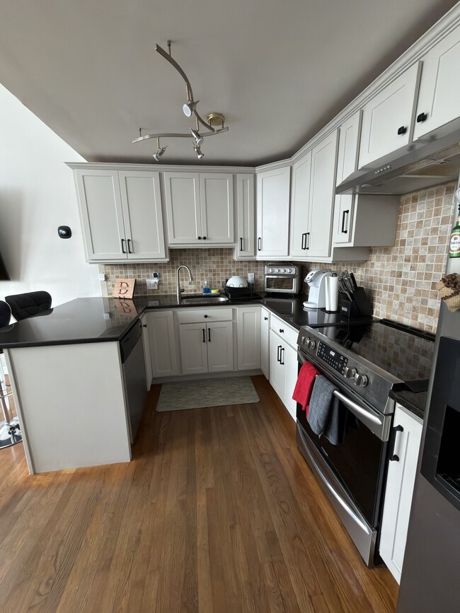 Building Photo - 48 Washington Ave