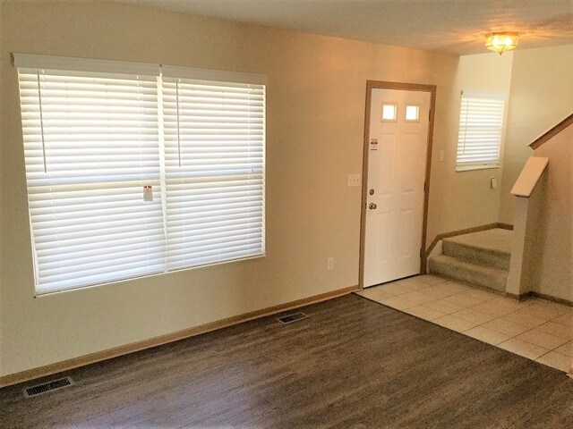 Building Photo - 397 Antietam Blvd