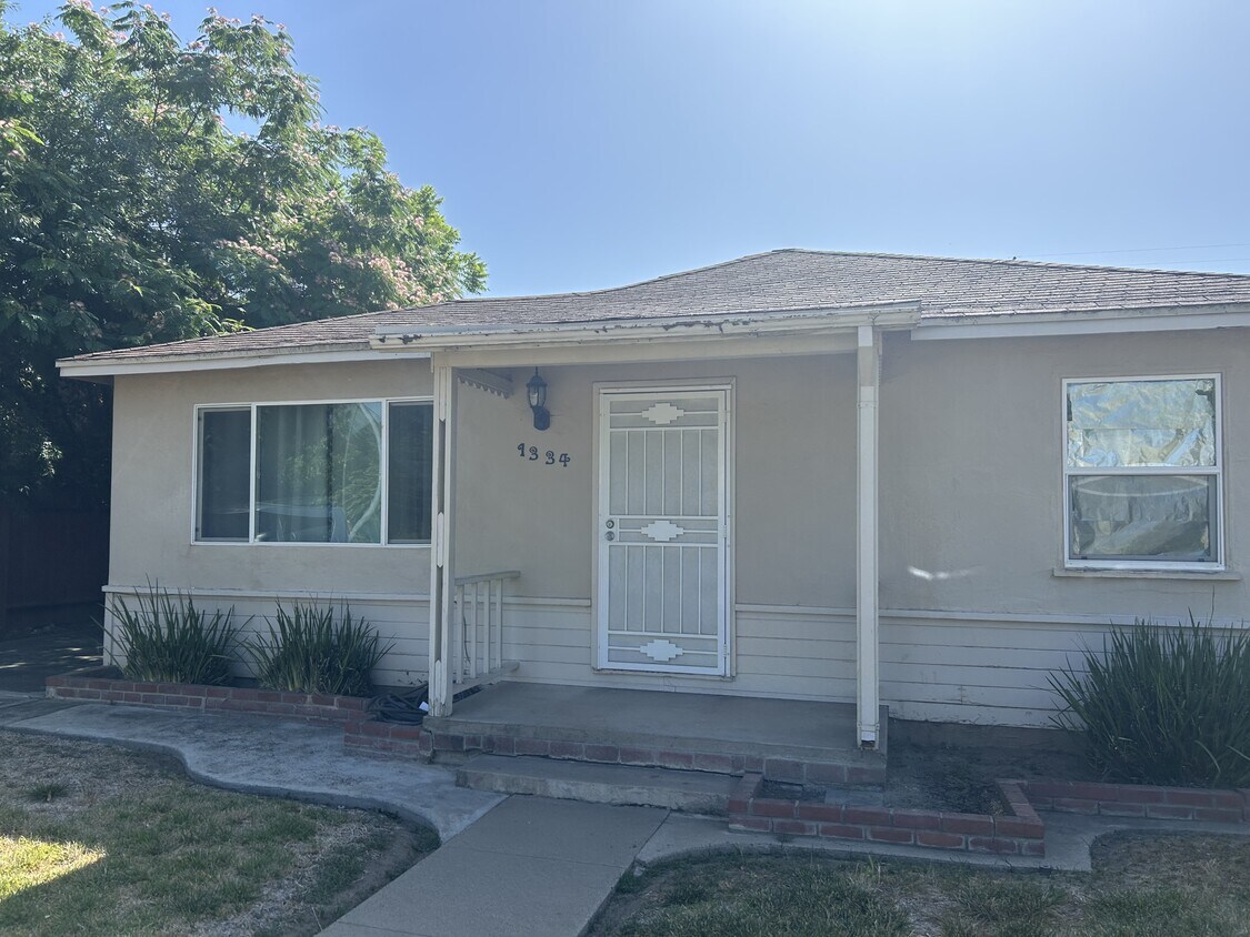 Foto principal - 1334 Grape Ave