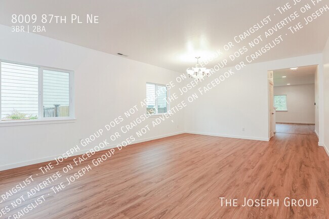 Foto del edificio - 8009 87th Pl NE