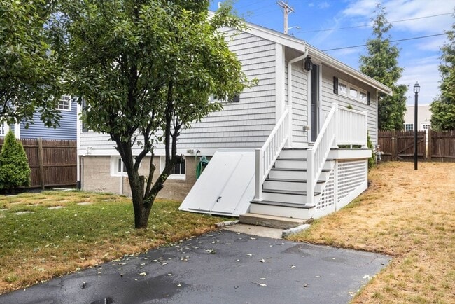 Building Photo - 543 Nantasket Ave