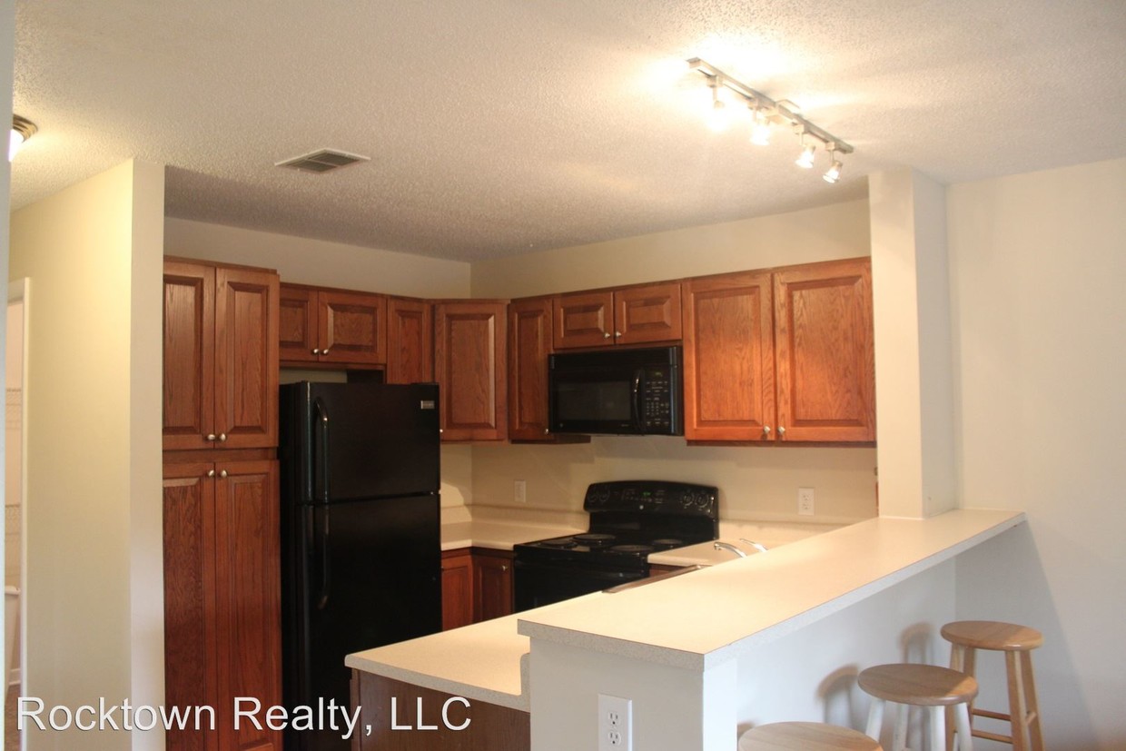 Foto principal - 1330 Hunters Rd