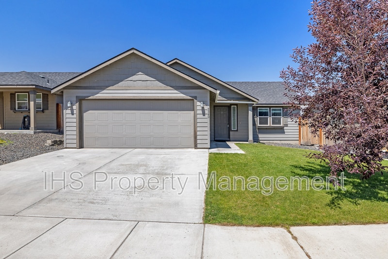 Primary Photo - 9340 W 9th Pl