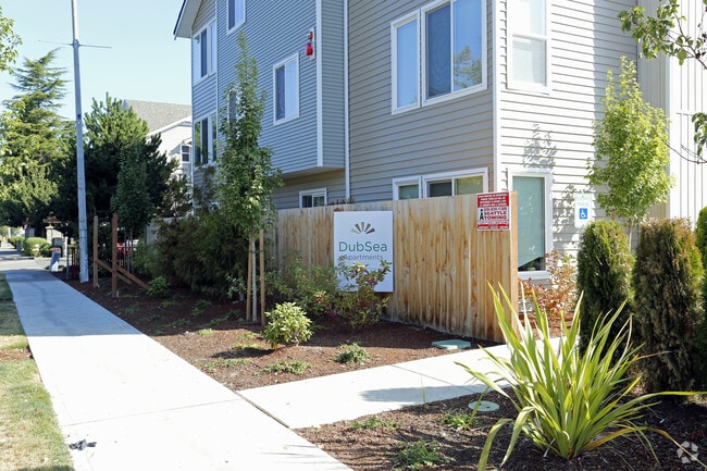 Foto del edificio - DubSea Apartments | Modern Apartment Homes w/ In-Unit Laundry