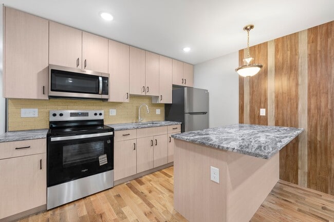 Photo - 6122 Walnut St Apartment