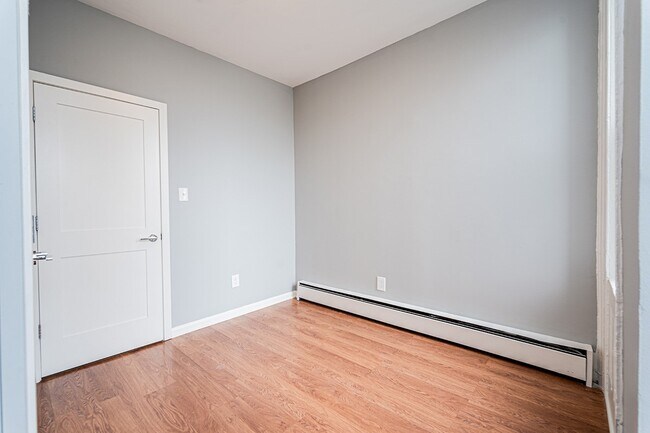 Foto del edificio - 114 Washington St