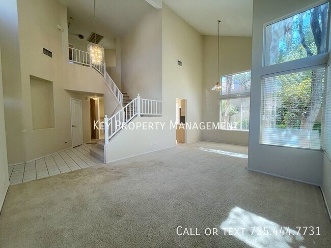 Building Photo - BEAUTIFUL 3 BED, 2.5 BATH 2 STORY HOME LOC...