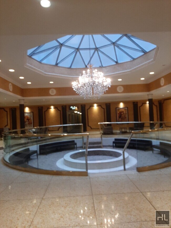 Foto del edificio - GRAND CENTRAL PARKWAY