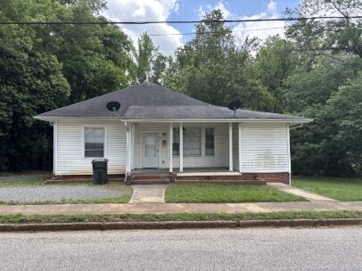 Primary Photo - 23 W Roy St