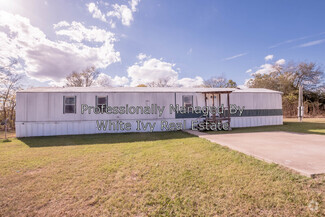 Building Photo - 1345 FM 405