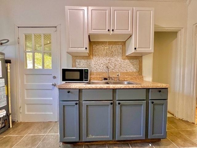 Foto del edificio - 889 Edwin St NW