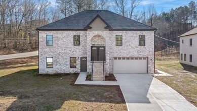 Building Photo - 4400 Ross Estates Ct SW