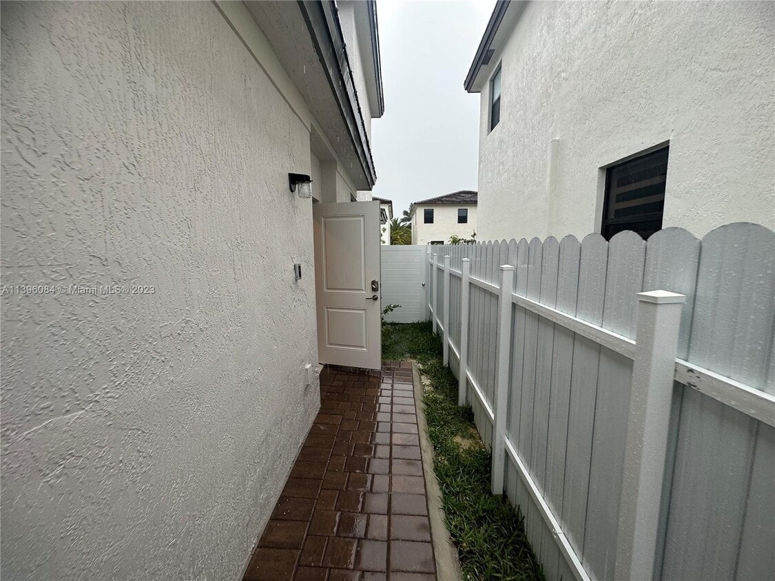 22751 SW 131st Ave, Goulds, FL 33170 House Rental in Goulds, FL