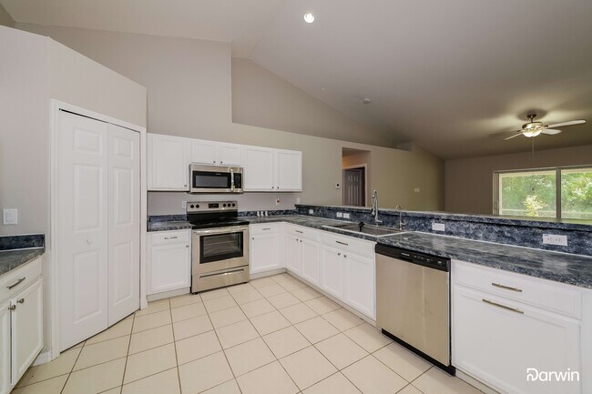 Building Photo - 2993 Blocton Rd