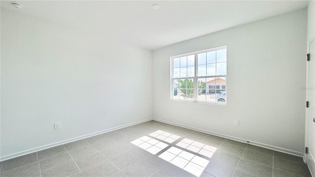 Building Photo - 5177 Green Belt Dr